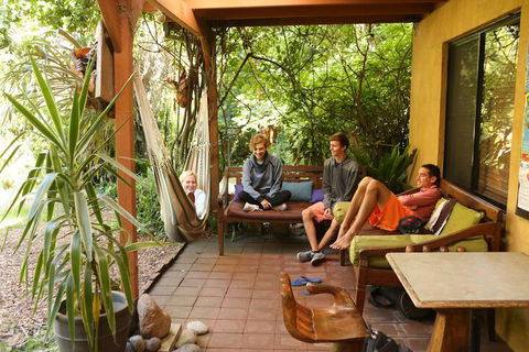 Samurai Beach Bungalows Port Stephens YHA - Accommodation ACT 7