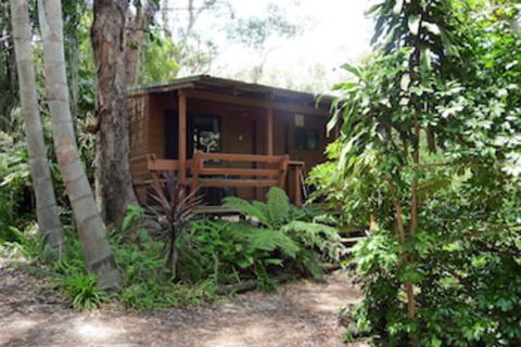 Samurai Beach Bungalows Port Stephens YHA - Accommodation ACT 0