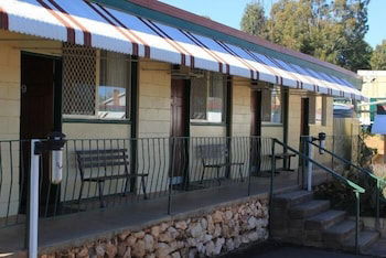 Peak Hill Golden Peak Budget Motel - Accommodation ACT 0