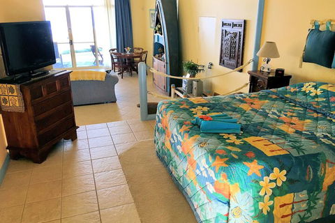 Al Mare Beachfront Retreat - Accommodation ACT 4