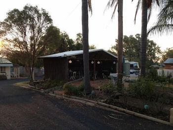 Oasis Motel Peak Hill - Accommodation ACT 3