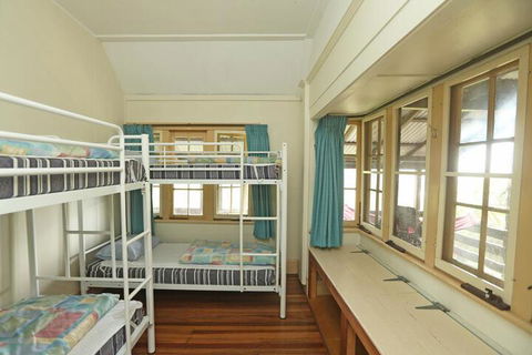 Sydney Pittwater Eco YHA - Accommodation ACT 6