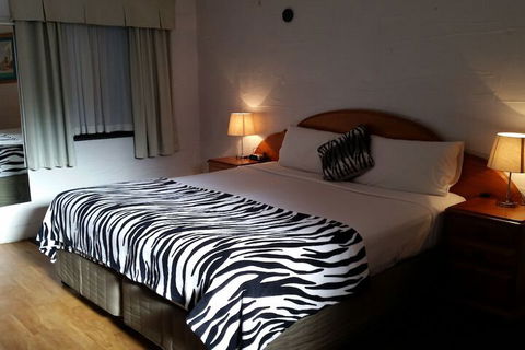 Espana Motel - Accommodation ACT 7