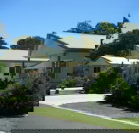 Pepper Tree Cabins - Accommodation ACT