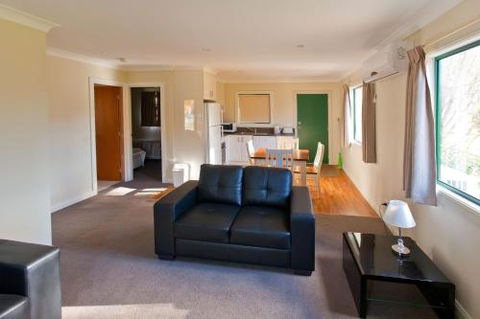 Wagga Wagga Beach Caravan Park - Accommodation ACT 4