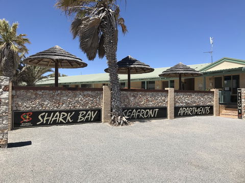 Shark Bay Seafront Apartments - Accommodation ACT 0