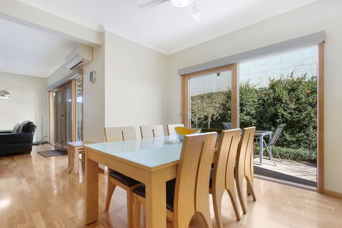 Apartments On Church - Accommodation ACT 2