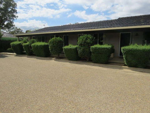 Burringa Motel - Accommodation ACT 2