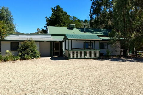 Fernleigh Farmstay & Bike Park - Accommodation ACT 2