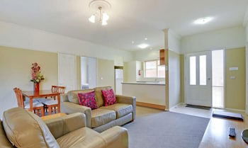 Traralgon Serviced Apartments - Accommodation ACT 2