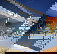 Penguin Beachfront Apartments - Accommodation ACT
