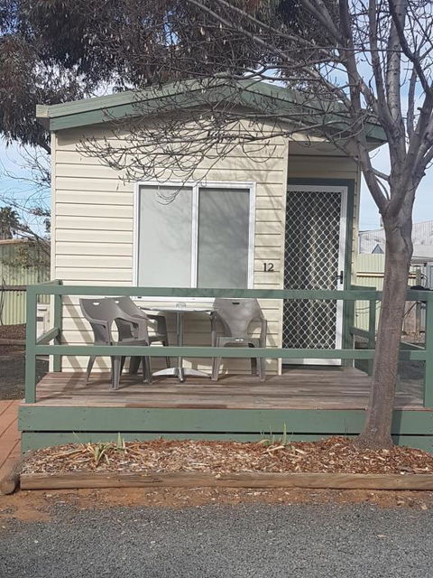 BIG 4 Hay - Accommodation ACT 3