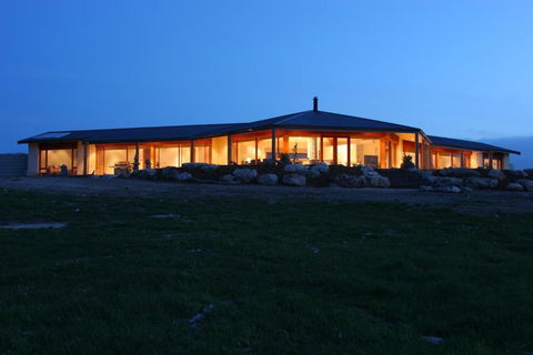 Almonta Park Lodge - Accommodation ACT 3
