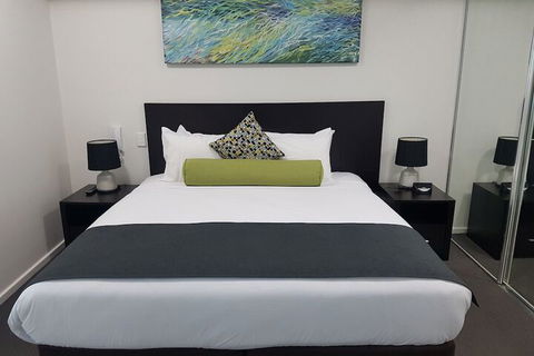 One30 Esplanade Serviced Apartments - Accommodation ACT 5