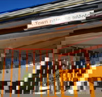 Town House Motor Inn - Accommodation ACT