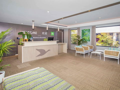 Ibis Styles The Entrance - Accommodation ACT 4