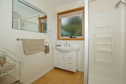 Sherwood View Accommodation - Accommodation ACT 7