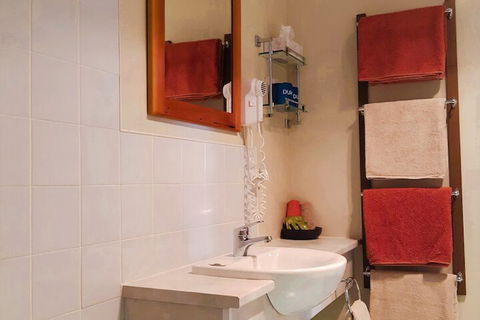 Sherwood View Accommodation - Accommodation ACT 5