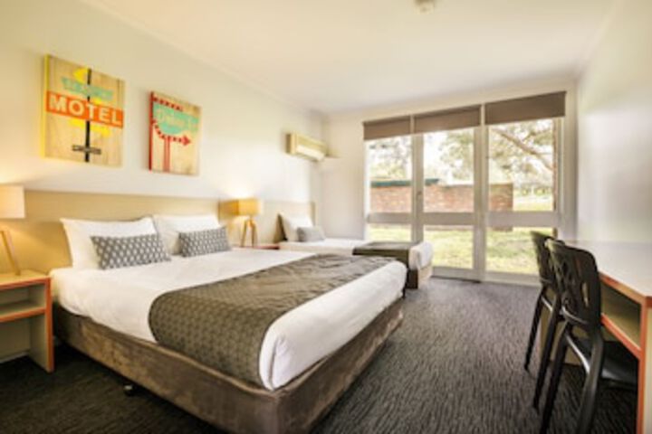 Accommodation ACT