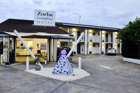 Zorba Motel - Accommodation ACT 4
