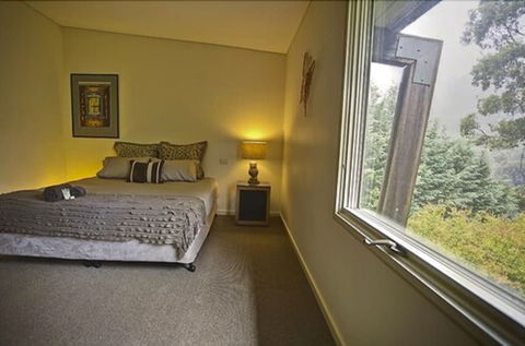 CountryPlace - Accommodation ACT 5