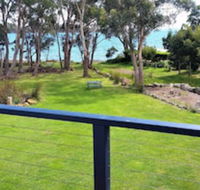 Four Seasons Waterfront Villas - Accommodation ACT