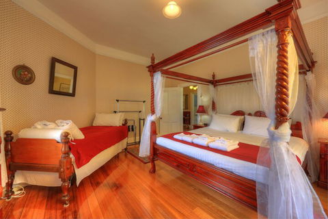 Acacia Bed & Breakfast - Accommodation ACT 4