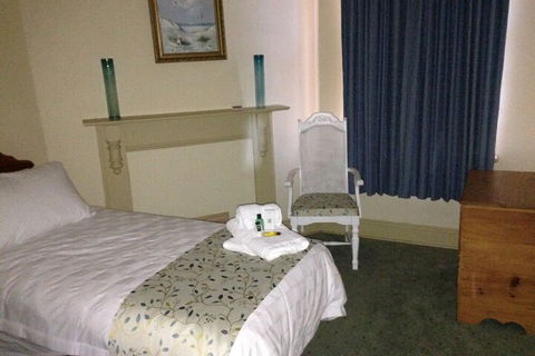 Acacia Bed & Breakfast - Accommodation ACT 6