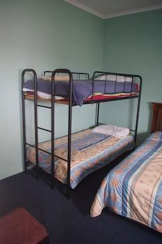 Eyre Hotel Whyalla - Accommodation ACT 5