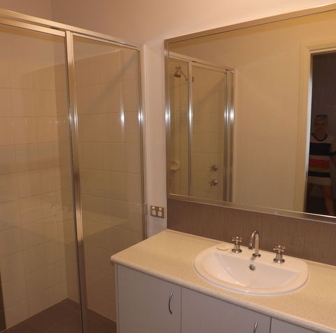 Derby Lodge - Accommodation ACT 2