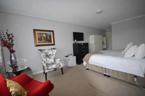 Sancerre Estate - Accommodation ACT 4