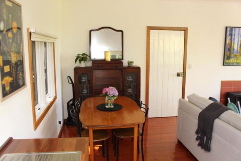 Nagoondie Studio - Accommodation ACT 1