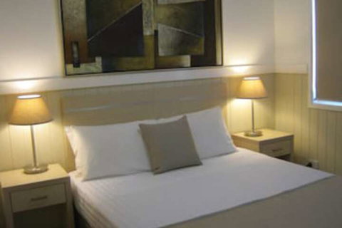 Budgewoi Holiday Park - Accommodation ACT 6