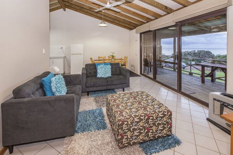 Chandlers Smiths Beach Villas - Accommodation ACT 4