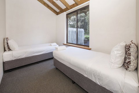 Chandlers Smiths Beach Villas - Accommodation ACT 2
