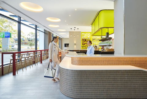 Holiday Inn Express Sydney Macquarie Park, An IHG Hotel - Accommodation ACT 6
