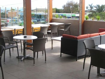Christies Beach Hotel - Accommodation ACT 6