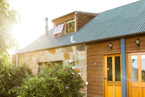 Daisy Bank Cottages - Accommodation ACT 4