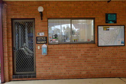 Sapphire Palms Motel - Accommodation ACT 1