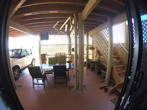 On The Deck @ Shark Bay - Accommodation ACT 4