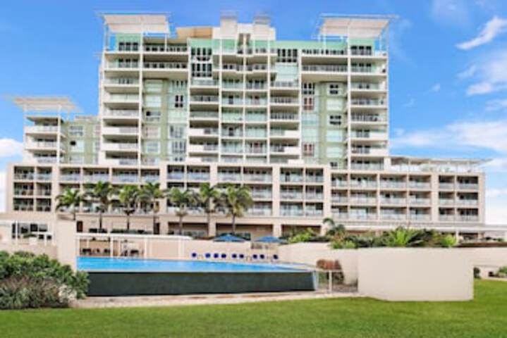 Pelican Waters QLD Accommodation ACT