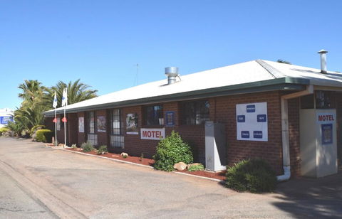 Roundhouse Motel - Accommodation ACT 2