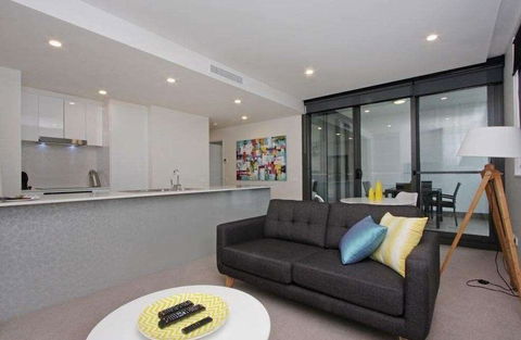 Accommodate Canberra - IQ - Braddon - Accommodation ACT 5