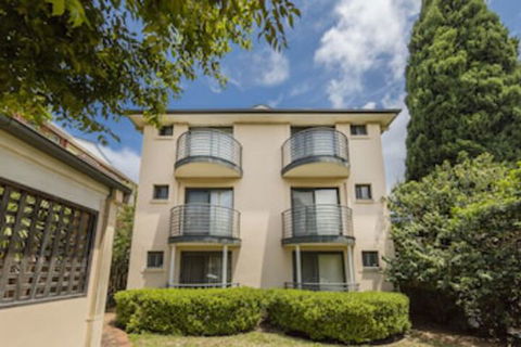 Waldorf Hornsby Residential Apartments - Accommodation ACT 0