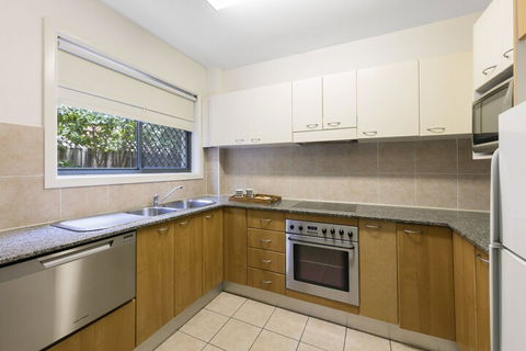Waldorf Hornsby Residential Apartments - Accommodation ACT 3