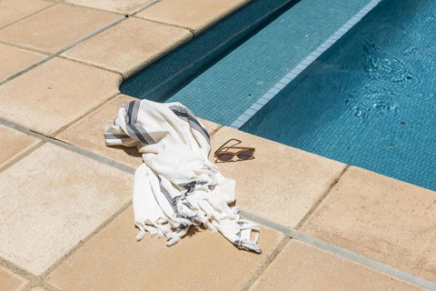 Noosa Court 4 - Accommodation ACT 2