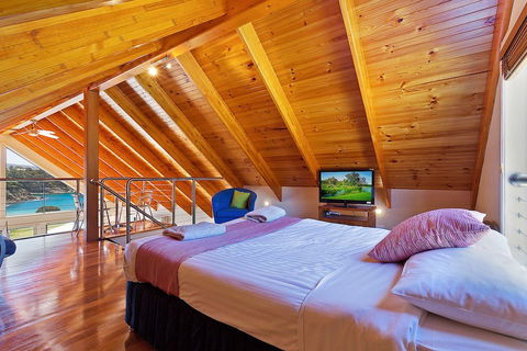 Snug Cove Villas - Accommodation ACT 6