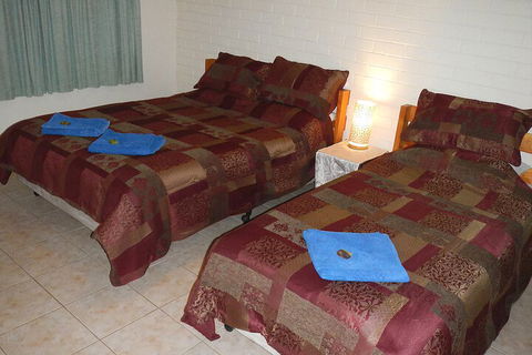 Wildsights Villas - Accommodation ACT 7