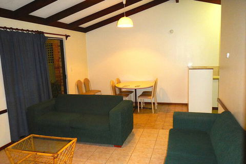 Wildsights Villas - Accommodation ACT 5