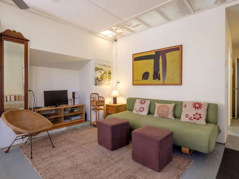 Eddies Place - Accommodation ACT 6